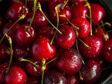 Superfoods That Are Trending Right Now – What to Look For and Why They Matter