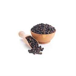 Black peppercorns 1