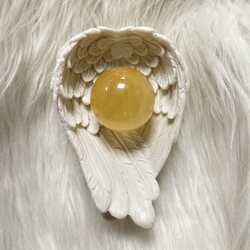 Crystal-sphere-holder-white-angel-wing