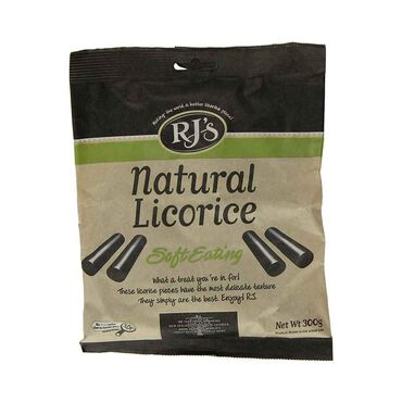RJ's Soft Licorice wheat flour, cane sugar, molasses, glucose syrup, water, liquorice extract, treacle, humectant (E422), rice bran oil, salt, flavour (aniseed oil) Contains: Gluten, Liquorice Extract