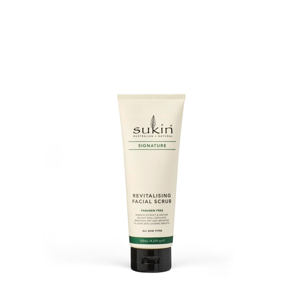 Signature Revitalising Facial Scrub 125ml 01 Product 3