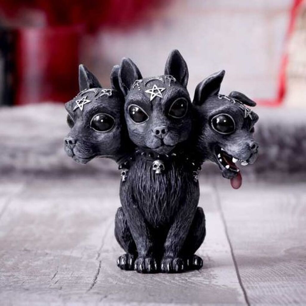 Diabarkus figurine