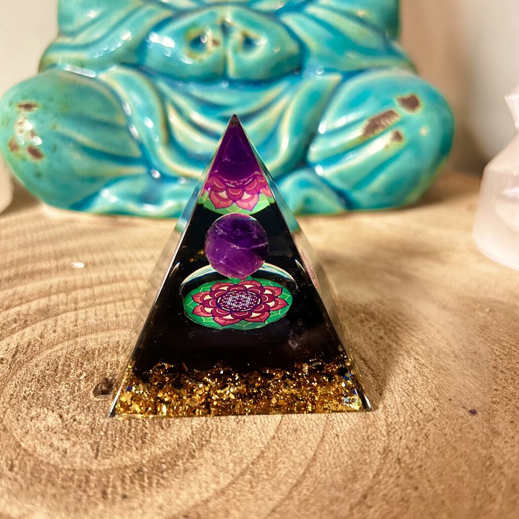 orgonite-tourmaline-amethyst-mandala