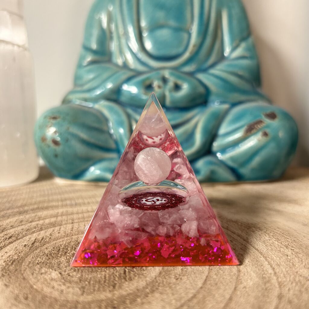orgonite-rose-quartz-ohm