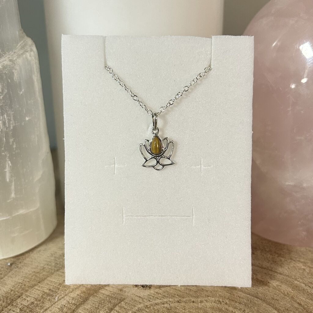 silver-tiger-eye-lotus