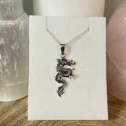 chinese-dragon-necklace