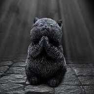 Figurine Cat Whisker Wish