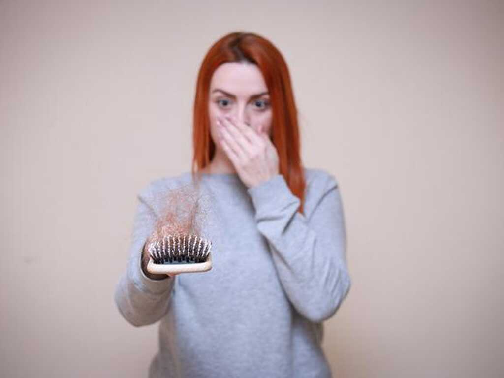 Hair loss g7d79f4e4e 640