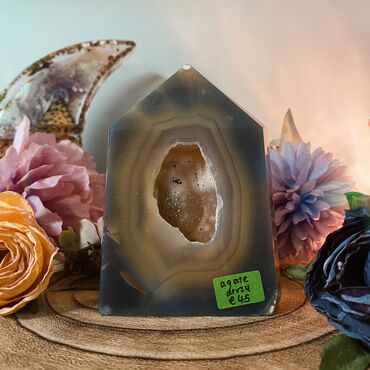 Crystal Druze Agate Tower (3)