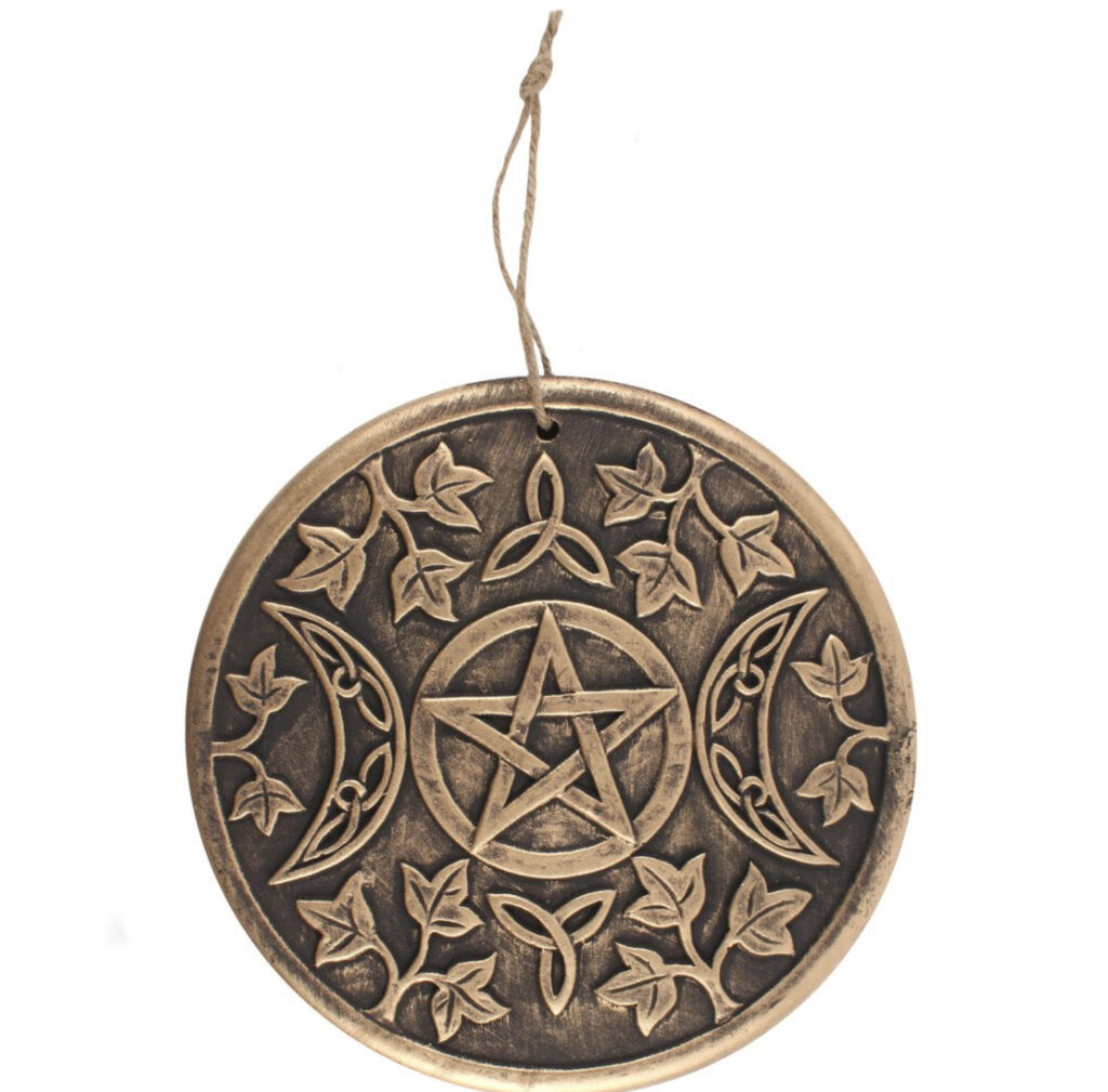 Triple-moon-wall-decor-sacred-space-goddess