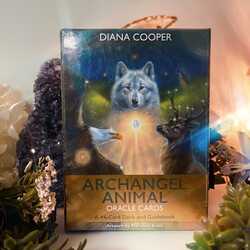 Archangel-animal-oracle-cards
