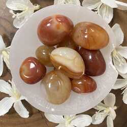 Carnelian-tumble-stone-crystal
