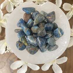 Blue-apatite-tumble-stone