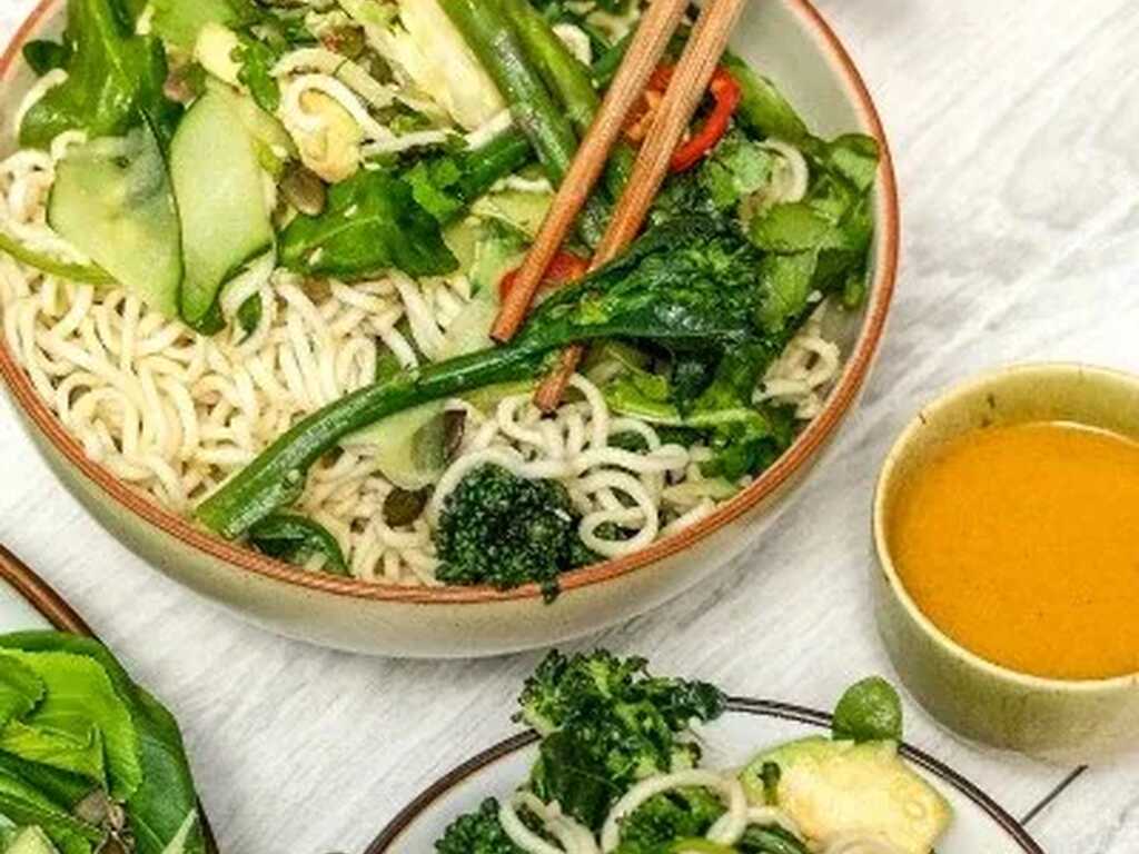 Biona Green Goddess Noodle Salad 1s