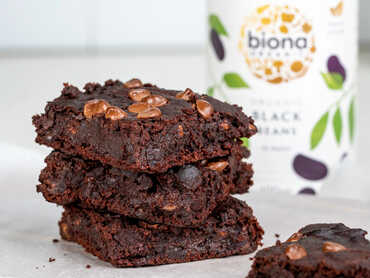 Fudgy, Vegan Black Bean Brownies