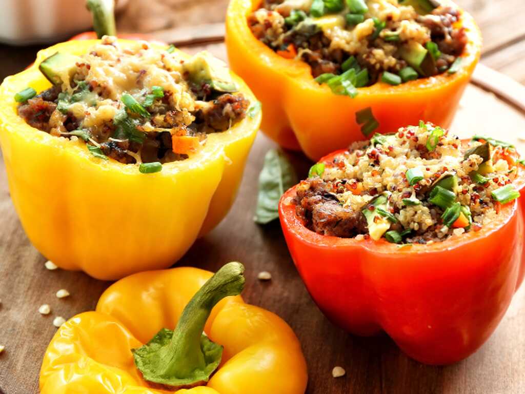 Chickpea and Quinoa Stuffed Bell Peppers 1
