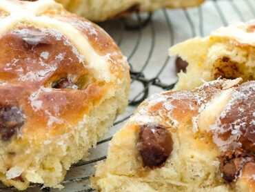 Easter Hot Cross Buns
