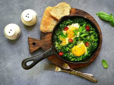 Leafy Green Shakshuka
